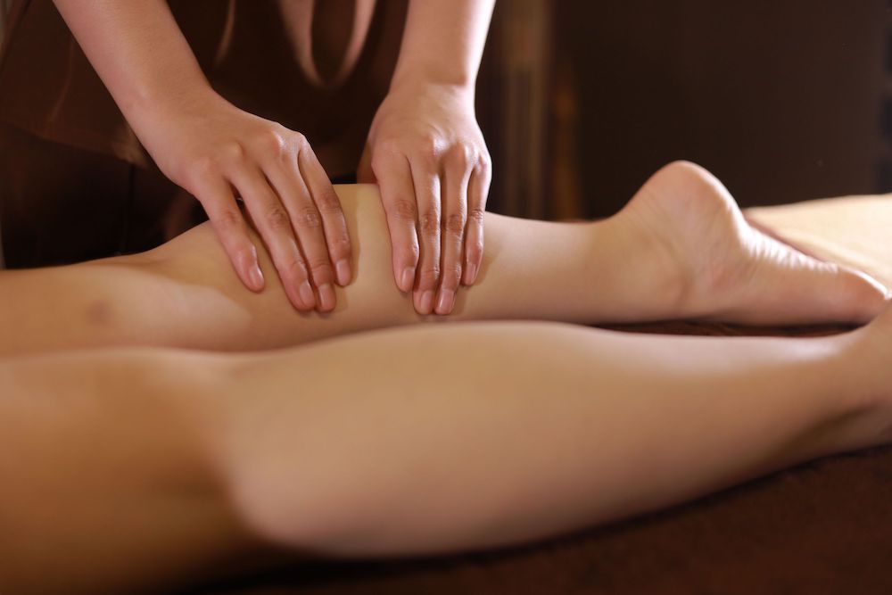 massage chân y học cổ truyền 